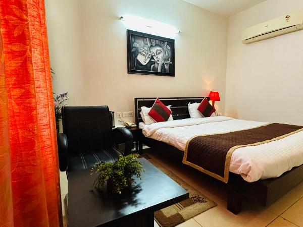 Hotel Hari Villa : photo 3 de la chambre chambre familiale avec salle de bains