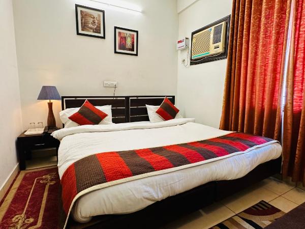 Hotel Hari Villa : photo 1 de la chambre chambre double ou lits jumeaux avec salle de bains