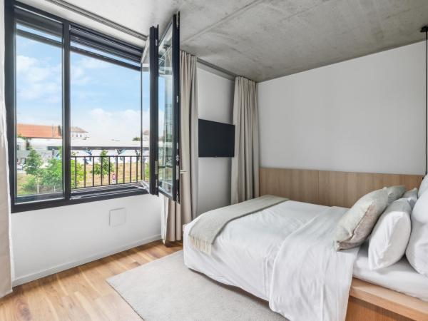 Habyt-The Waterfront : photo 3 de la chambre urban studio - disability access