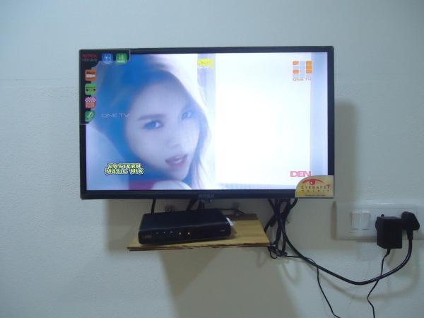 A V Residency : photo 8 de la chambre suite familiale avec douche