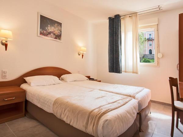 Le Neptune & Spa : photo 4 de la chambre chambre lits jumeaux