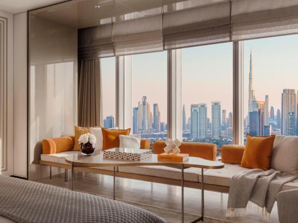 One&Only One Za'abeel : photo 4 de la chambre  za'abeel room king burj khalifa view