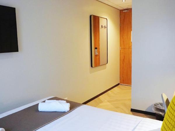Hotel Fogo Amsterdam : photo 5 de la chambre petite chambre double