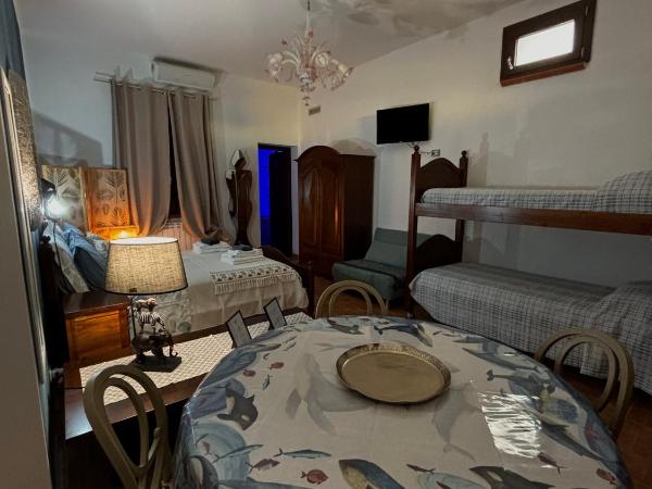 B&B Sole e Luna : photo 3 de la chambre chambre quadruple