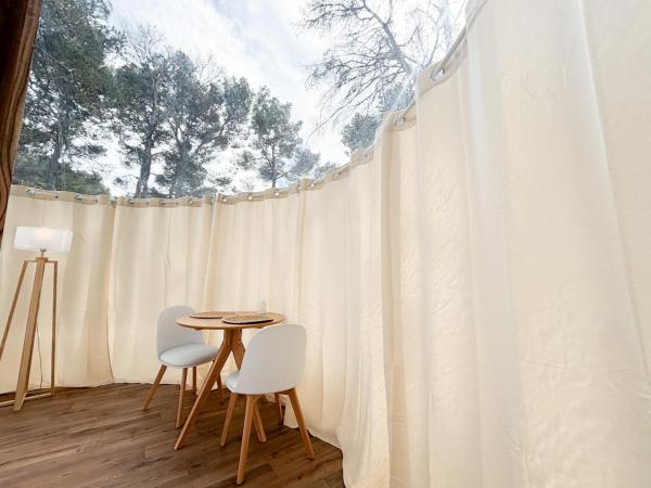 La Bulle des Pins : photo 4 de la chambre tente
