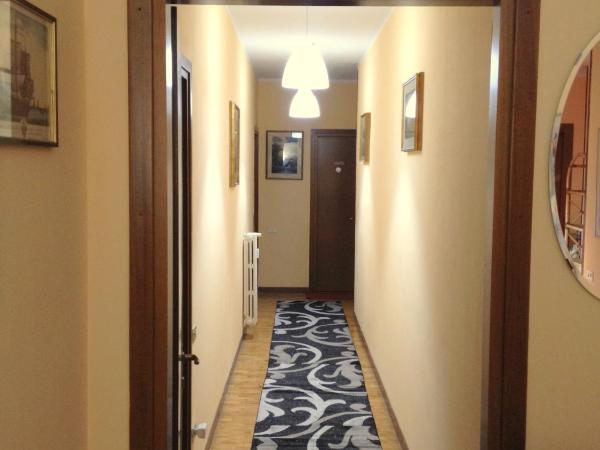 Star Hostel San Siro Fiera : photo 3 de la chambre lit dans dortoir mixte de 6 lits