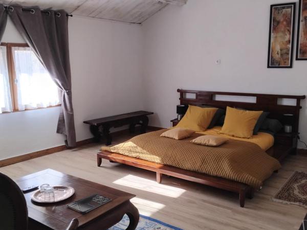 l'aedes : photo 1 de la chambre chambre triple