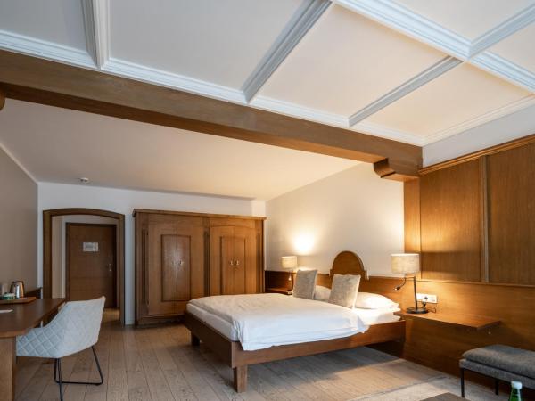 Q! Hotel Maria Theresia : photo 8 de la chambre chambre double avec balcon - hahnenkamm