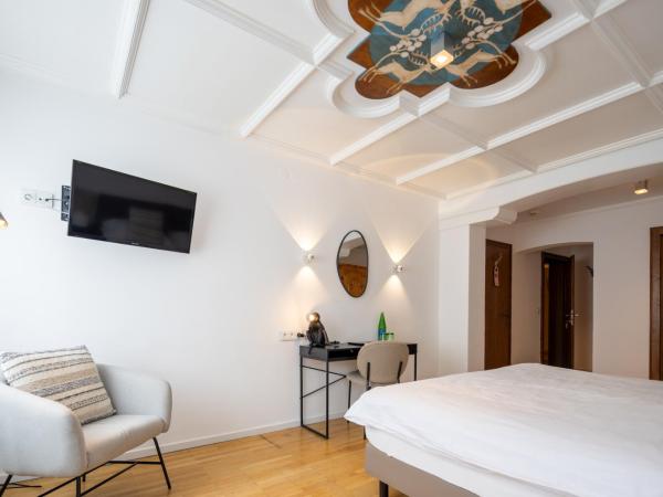 Q! Hotel Maria Theresia : photo 2 de la chambre chambre double supérieure