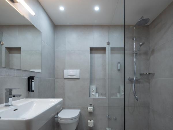 Q! Hotel Maria Theresia : photo 5 de la chambre chambre double Économique