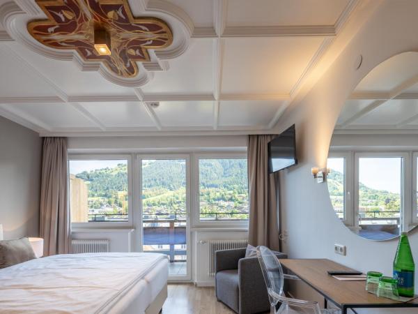 Q! Hotel Maria Theresia : photo 1 de la chambre chambre double avec balcon