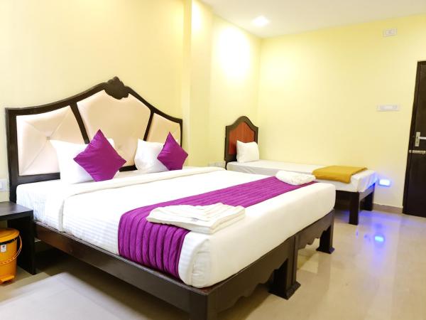 Al Noor Residency Business Class Hotel : photo 3 de la chambre suite lit king-size