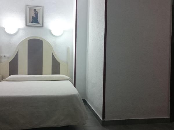 Pension Terminal : photo 8 de la chambre chambre double