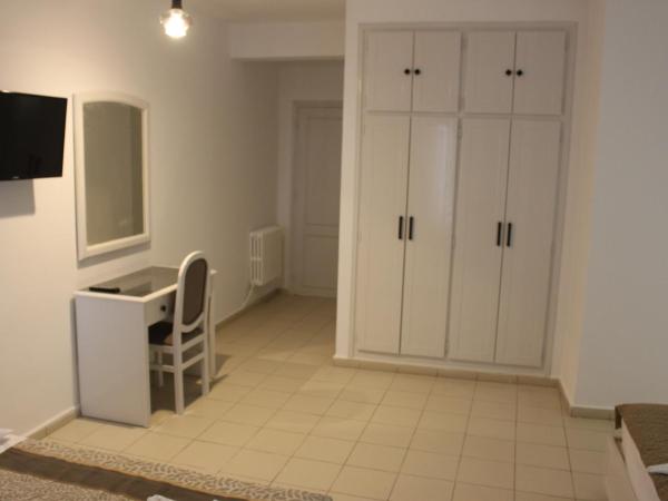 Hôtel Medina : photo 7 de la chambre chambre triple supérieure