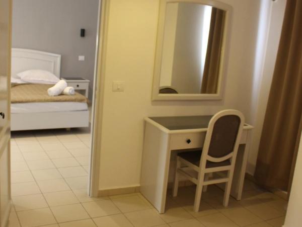 Hôtel Medina : photo 9 de la chambre chambre familiale supérieure