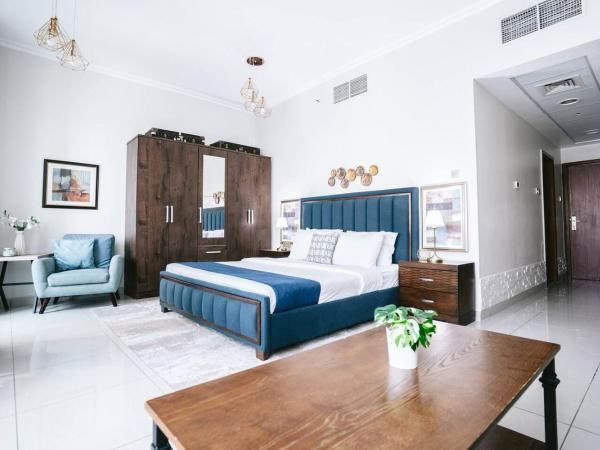 Wake Up To Sea Views In A Blue Lush Home On 51st : photo 6 de la chambre appartement