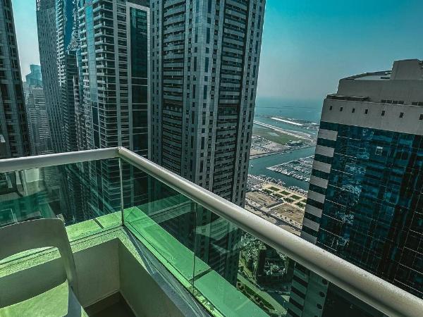 Wake Up To Sea Views In A Blue Lush Home On 51st : photo 9 de la chambre appartement