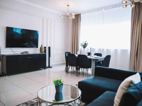 Gorgeous City And Sea Views From A High-rise Suite : photo 4 de la chambre appartement 2 chambres