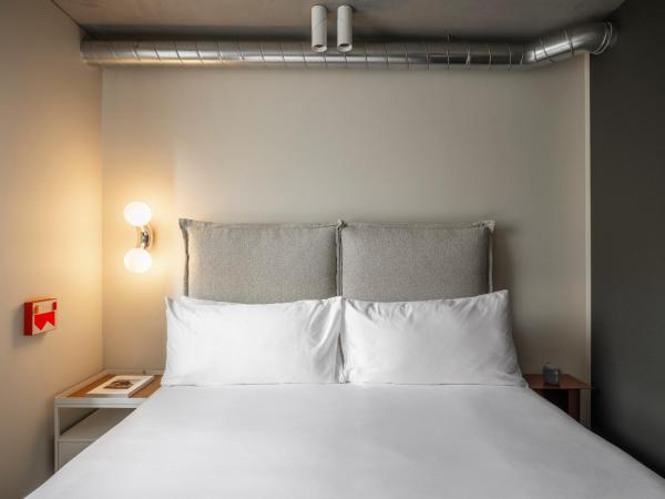 The StandardX, Melbourne : photo 1 de la chambre cosy king 