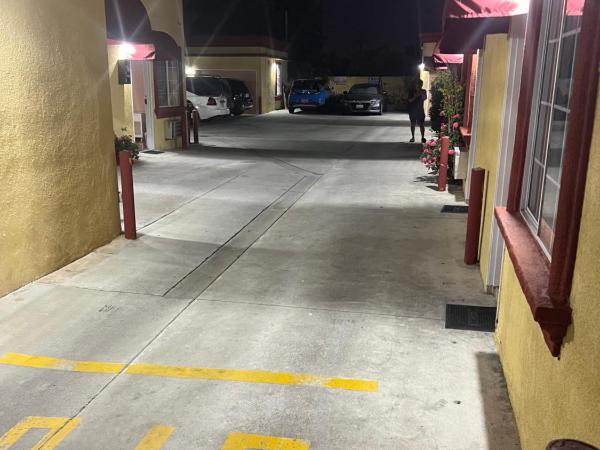 King Motel : photo 5 de la chambre chambre lit queen-size deluxe