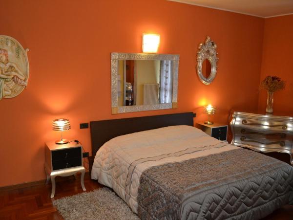 B&B Ai Prati : photo 10 de la chambre chambre quadruple avec salle de bains privative