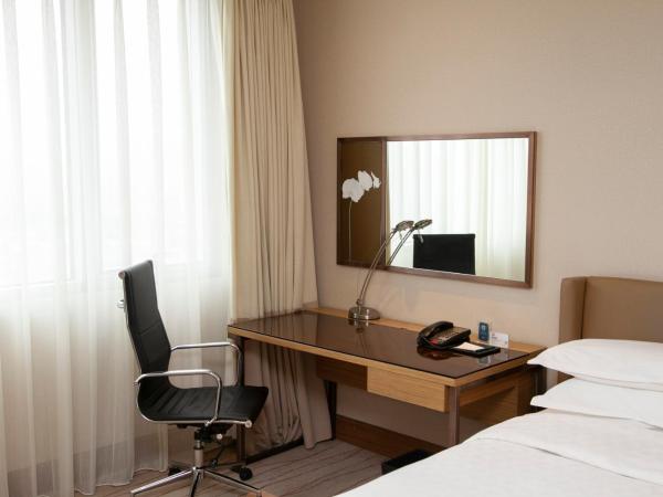 Four Points by Sheraton Shanghai, Daning : photo 1 de la chambre chambre lits jumeaux de luxe
