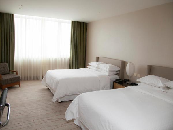 Four Points by Sheraton Shanghai, Daning : photo 3 de la chambre chambre lits jumeaux confortable