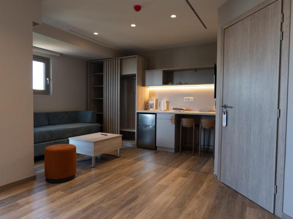 Wellnest Hotel : photo 5 de la chambre suite junior avec balcon