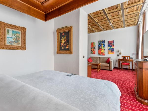 KING's Hotel First : photo 7 de la chambre suite