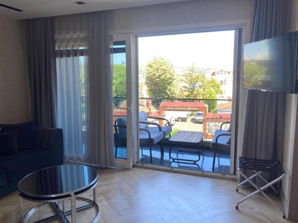 MATEO HOTEL : photo 1 de la chambre suite avec balcon