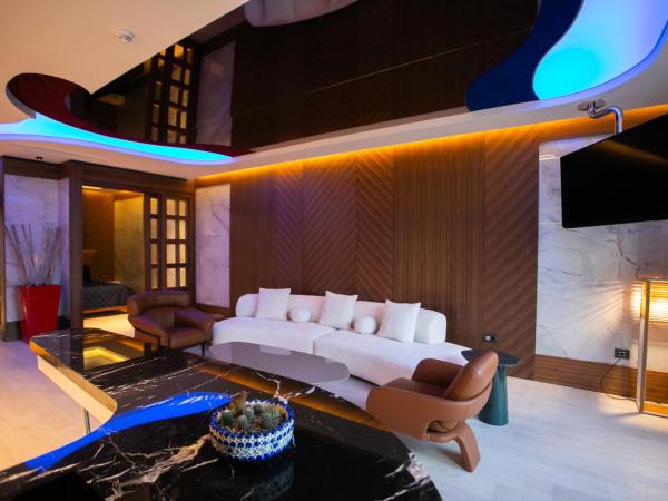 Lalila Blue Suites : photo 4 de la chambre suite deluxe