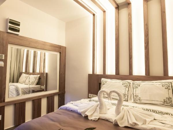 hotel di poesia deluxe : photo 5 de la chambre chambre double avec salle de bains privative