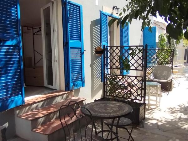 Maison d'Hôtes Floribel : photo 2 de la chambre studio avec terrasse