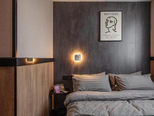 1Forest Hostel Shanghai Hongkou : photo 3 de la chambre forest king room