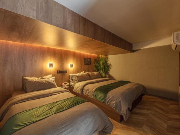 1Forest Hostel Shanghai Hongkou : photo 1 de la chambre chambre triple