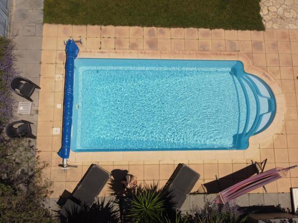 Studio Tranquillo avec piscine et salle de sport : photo 1 de la chambre chambre triple confort avec douche