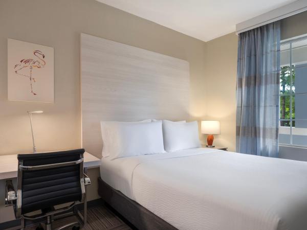 Holiday Inn Resort Orlando Suites - Waterpark, an IHG Hotel : photo 5 de la chambre suite familiale 2 chambres lit queen-size