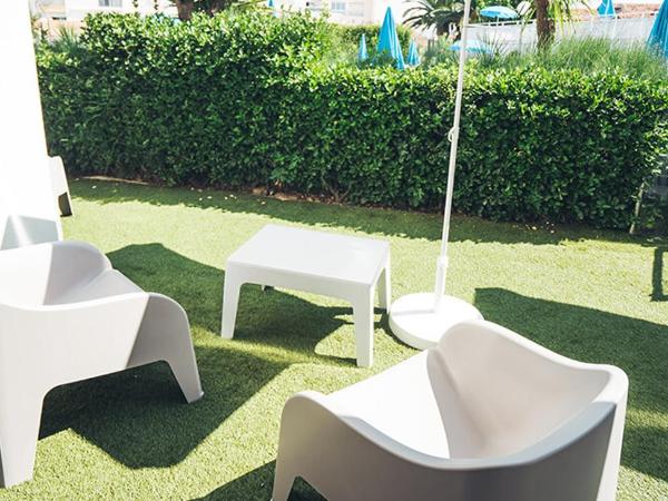 Hôtel Eve Cap d'agde Village Naturiste : photo 10 de la chambre suite junior - vue sur piscine