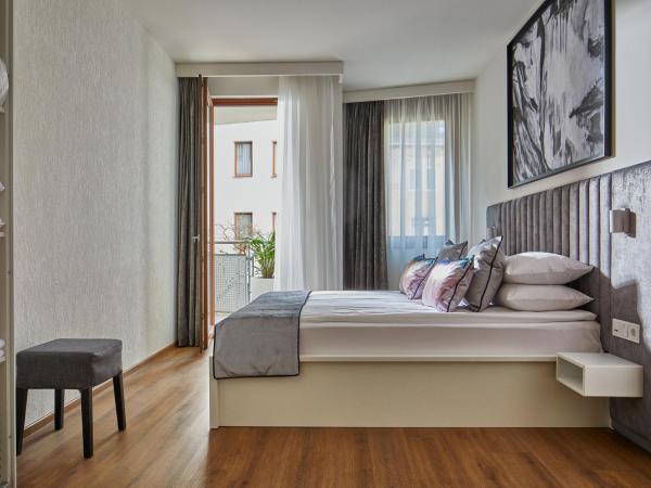 7Seasons Apartments Budapest : photo 6 de la chambre deluxe three-bedroom with 2 bath 