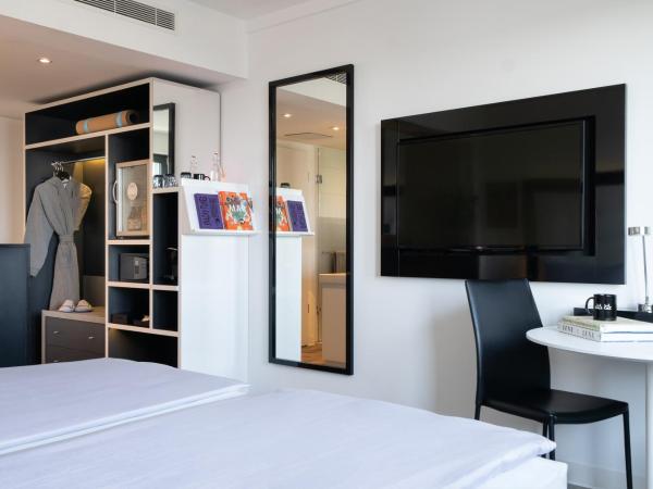 INNSiDE by Meliá Hamburg Hafen : photo 7 de la chambre chambre premium innside