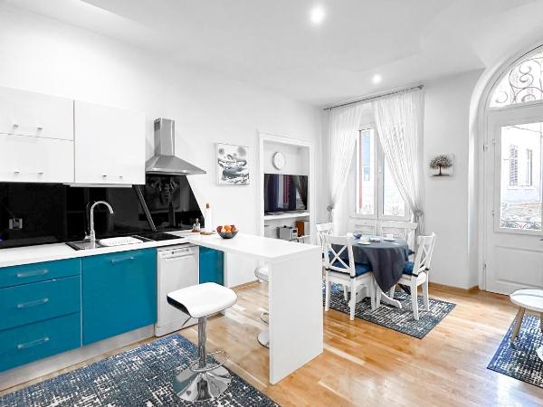 City Center Lodge : photo 8 de la chambre appartement 1 chambre avec balcon