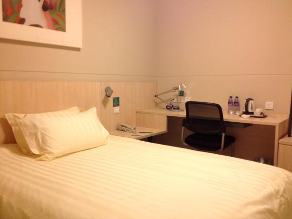 Jinjiang Inn Dalian Lianhe Road : photo 4 de la chambre chambre affaires a 
