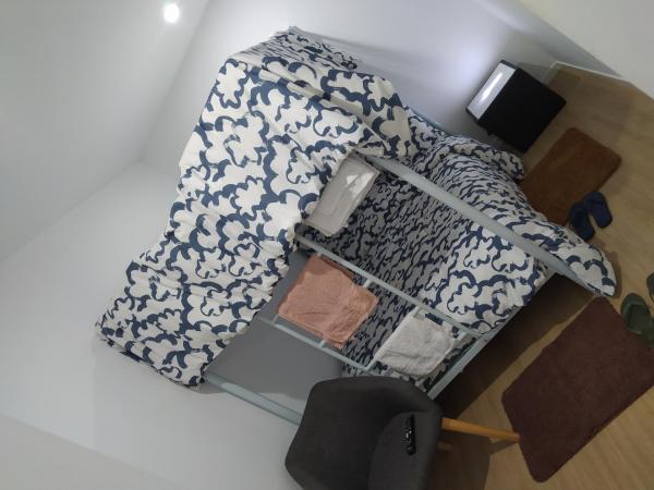 Locatif gare Lille Europe : photo 1 de la chambre chambre quadruple - vue sur jardin