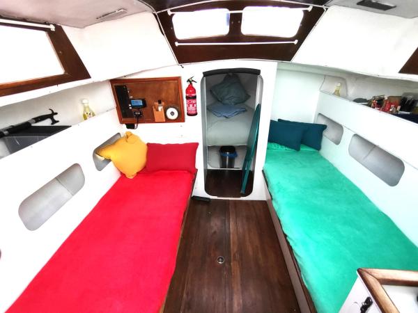 Voilier bateau nuit insolite La Rochelle : photo 6 de la chambre bateau