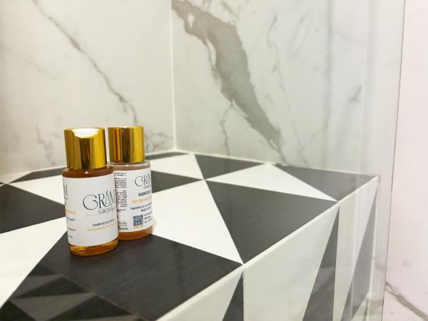 Gram Suites : photo 5 de la chambre chambre double avec balcon