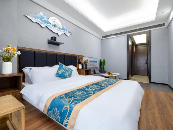 Xingyin Cloudy Hotel Guangzhou Changgang Subway Station - Free Shuttle Bus to Canton Fair Complex During Canton Fair Period : photo 8 de la chambre chambre lit king-size - vue sur ville