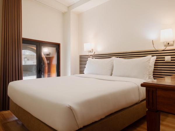 Hotel da Bolsa : photo 1 de la chambre petite chambre double