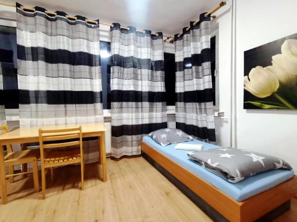 Hostel Bagrowa Plus : photo 9 de la chambre chambre lits jumeaux