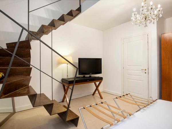 Hotel Palazzo Cavalieri : photo 3 de la chambre chambre familiale