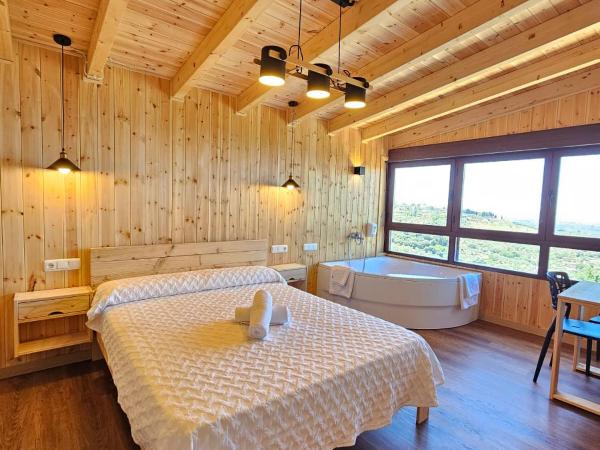 La Luna del sur B&B : photo 10 de la chambre suite deluxe avec baignoire spa